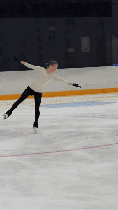 Скриншот из видео команды Этери Тутберидзе 