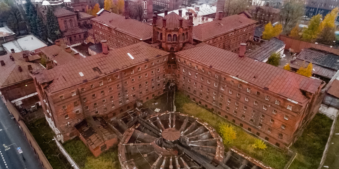 Из легендарных «Крестов» успешно сбежал лишь один человек: кто и как ему это удалось?