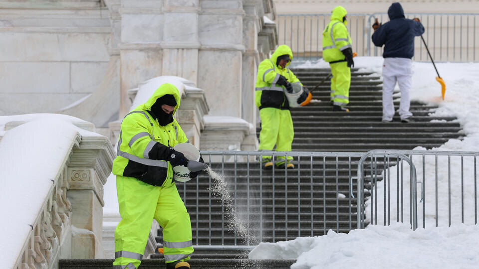     NYP: не менее 26 человек погибли в США из-за последствий снежной бури REUTERS/Kylie Cooper