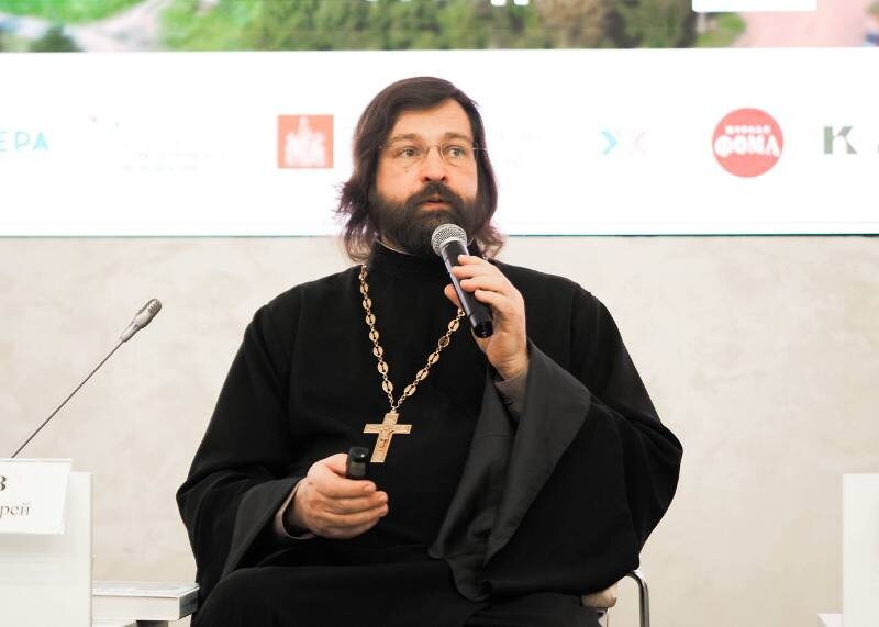 Протоиерей Алексей Яковлев.