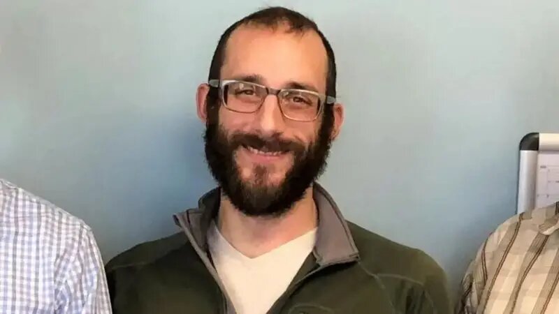 Alex Jeffrey Pretti.