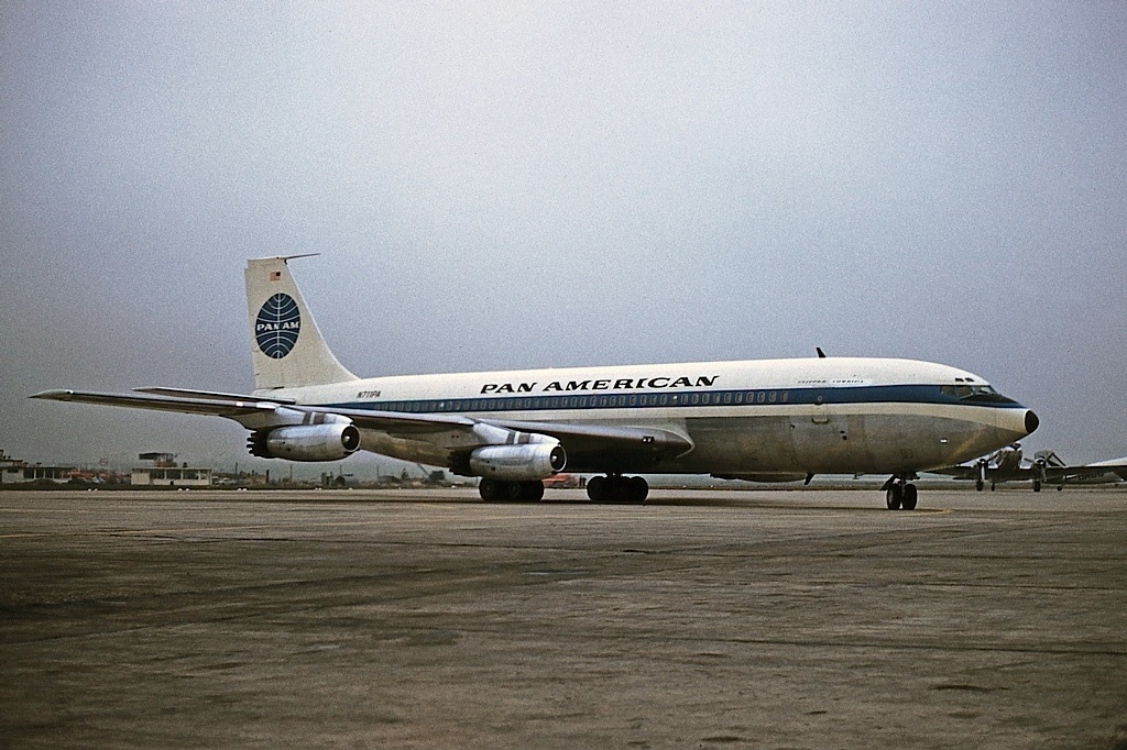 Boeing 707