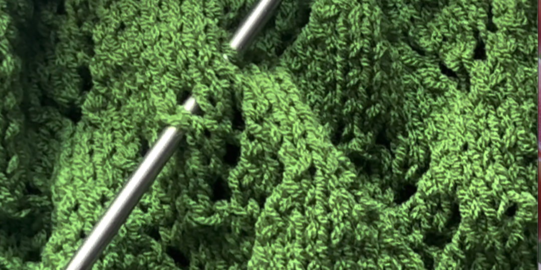 Кофточка "Травушка -муравушка" зелененькая