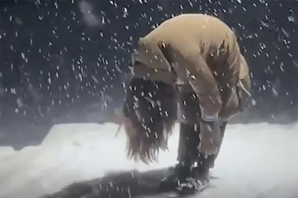    Челлендж в Гренландии. Кадр из видео