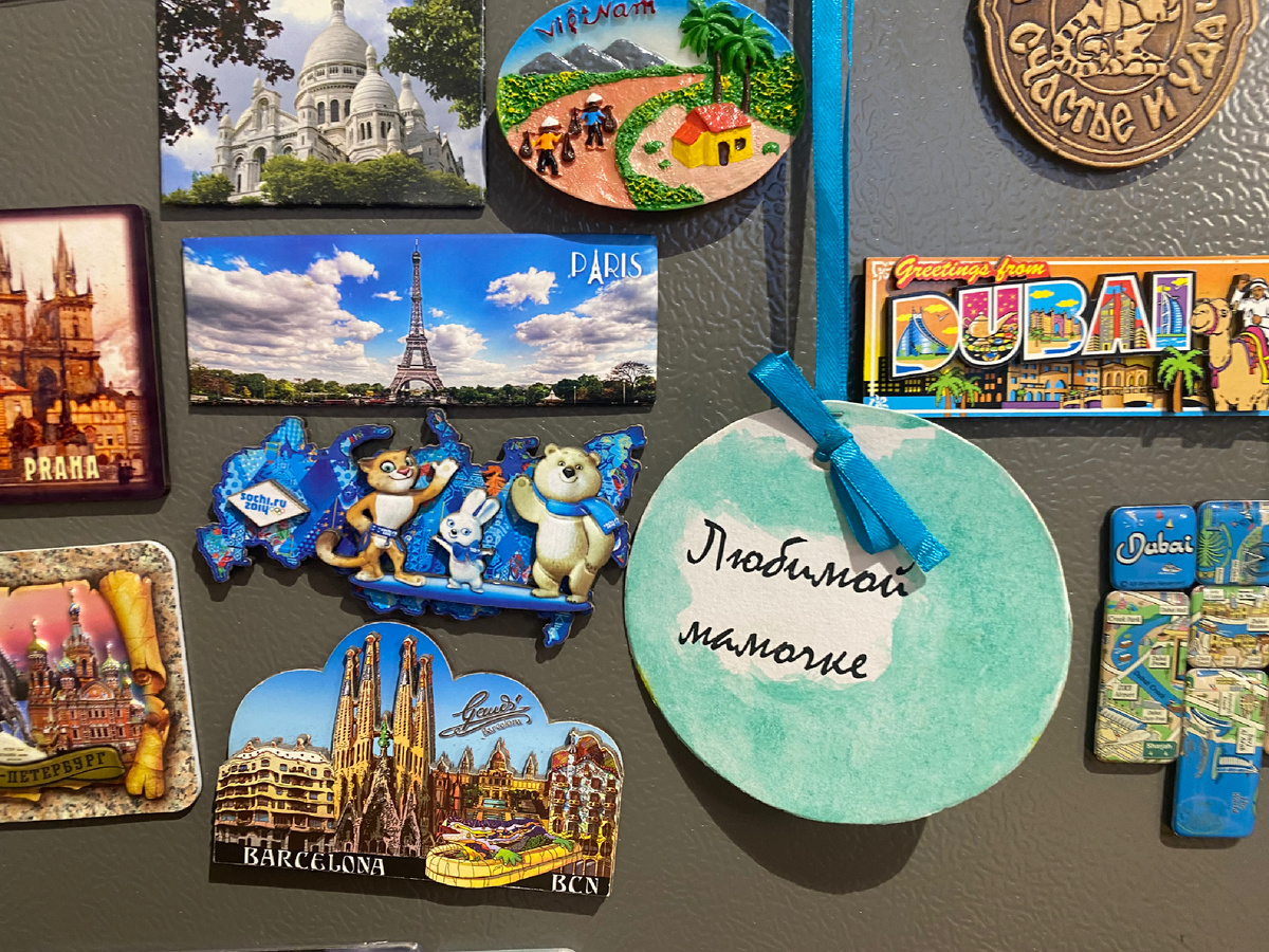 Самые главные медали я получила от своих детей, бережно храню, вот от младшего, в пятом классе дарил 