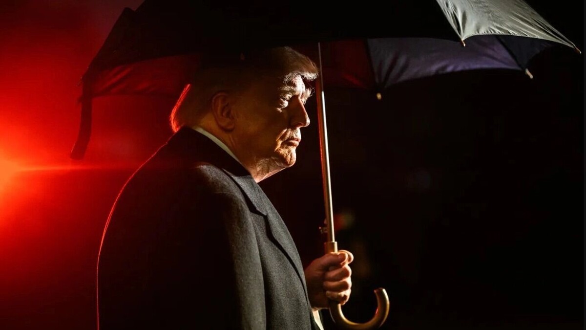 Такая стратегия противоречит традиционной дипломатии, заменяя взвешанную сдержанность неопределенностью, страхом и ощущением безграничного риска. Фото: пресс-служба Белого дома/whitehouse.gov