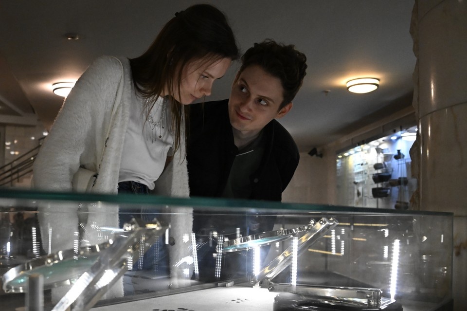    Экспозиция отражает мифологическую и суровую вселенную народа саха Иван МАКЕЕВ