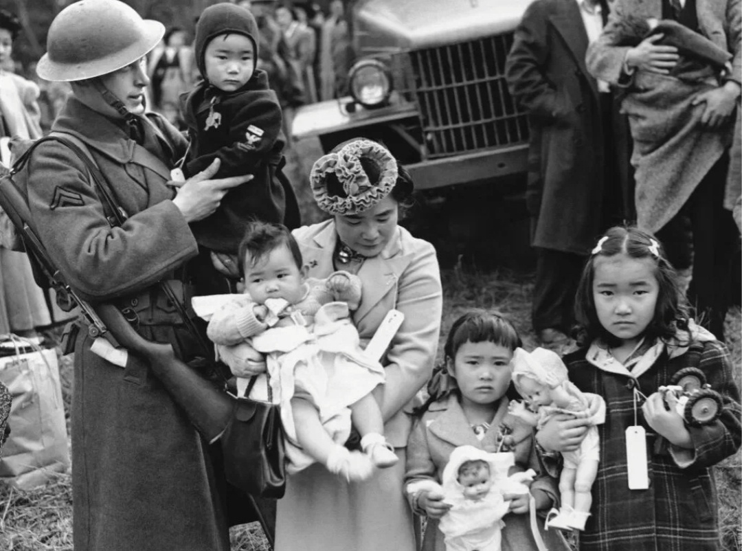 Интернирование японцев в США. Источник: https://oko-planet.su