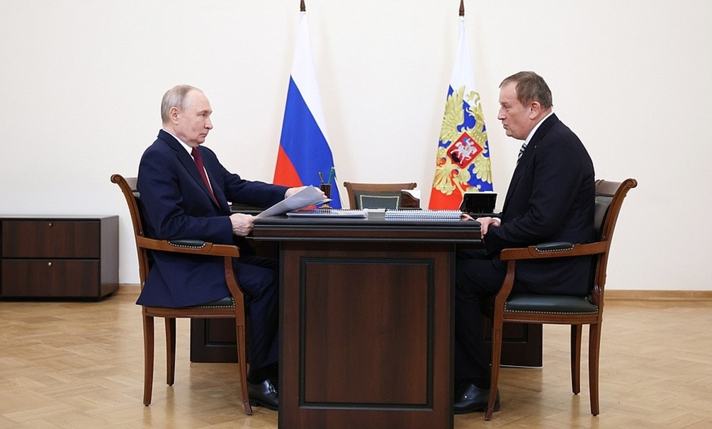    Путин и Дрозденко. Фото: официальный сайт Кремля