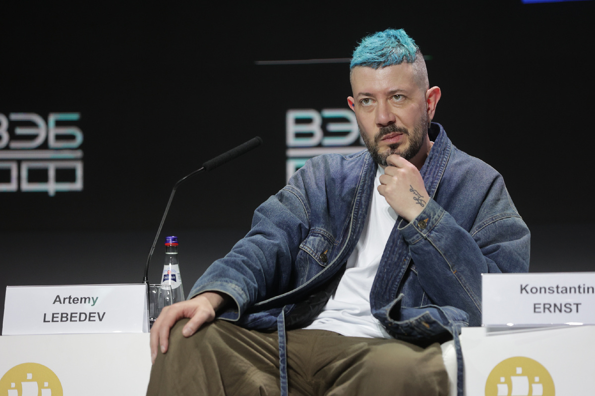 Артемий Лебедев на ПМЭФ-2023.