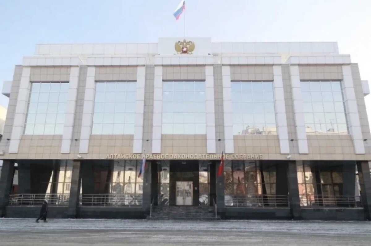    На Алтае отменили плату за копии техпаспортов для ряда льготников