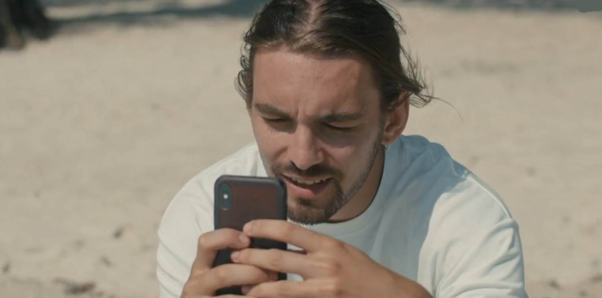 Парень жертвы.... начинает о чем-то догадываться