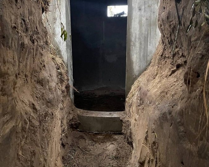 СМИ назвали кураторов возведения фортификаций в Курской области