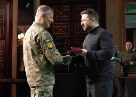    Зеленский наградил экс-нардепа Олега Ляшко орденом «За заслуги»