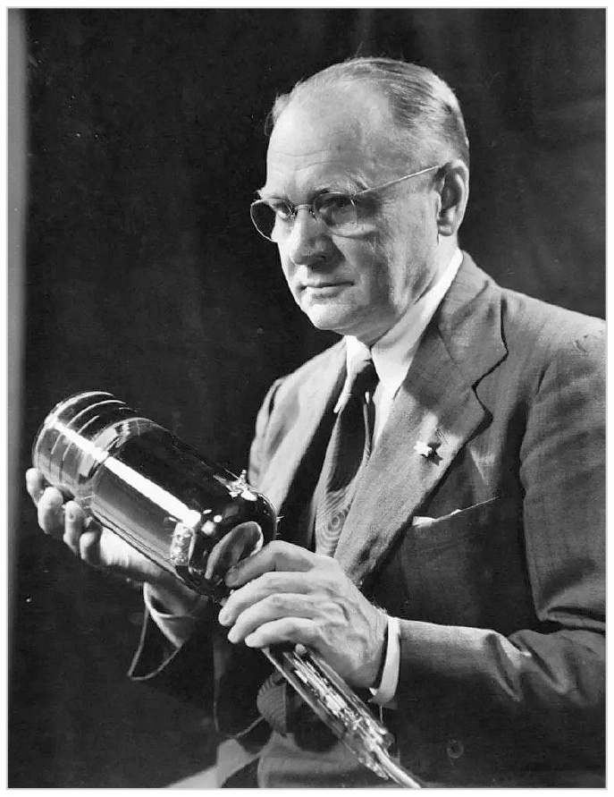 Рис. 1. Инженер Владимир Козьмич Зворыкин. Зрелые годы