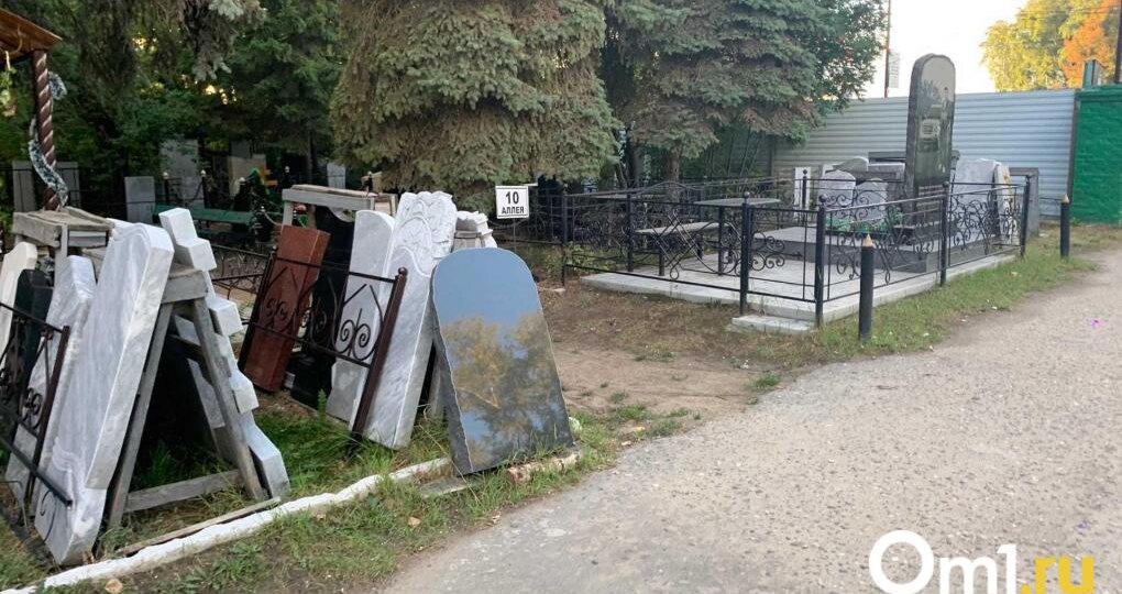 Омич полгода не мог доказать властям, что он живой