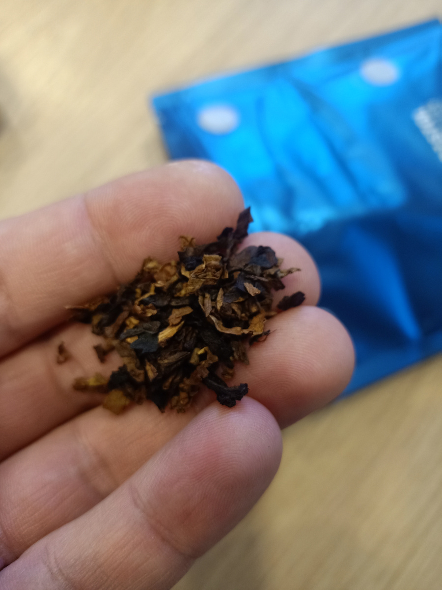 Дегустация - трубочный табак The Bristol Latakia blend