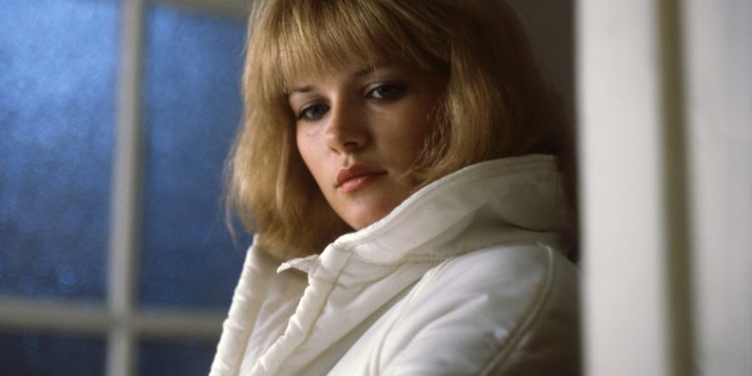 «Яковлева, ну будь ты поумнее, а то взглянешь на тебя: глаза пустые — дура дурой!»: Александра Яковлева