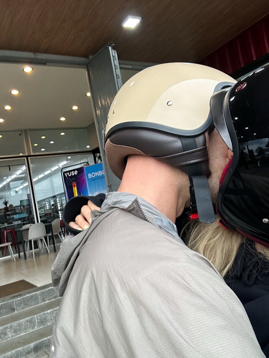    Кристина Асмус с возлюбленным на БалиСоцсети Кристины Асмус