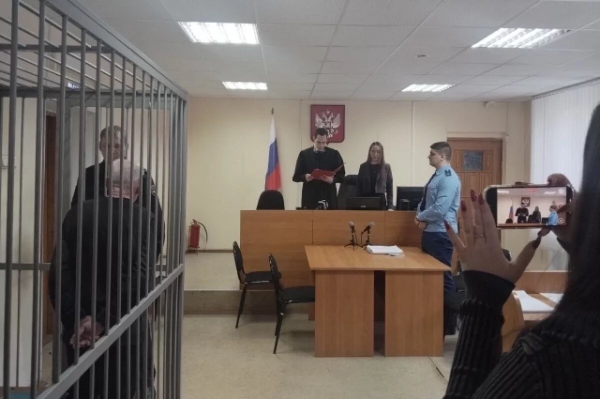    На Урале мужчину осудили за убийство девочки и сожжение её тела