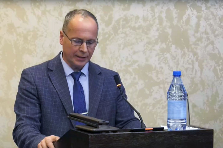 Стоп-кадр трансляции заседания правительства РХ
