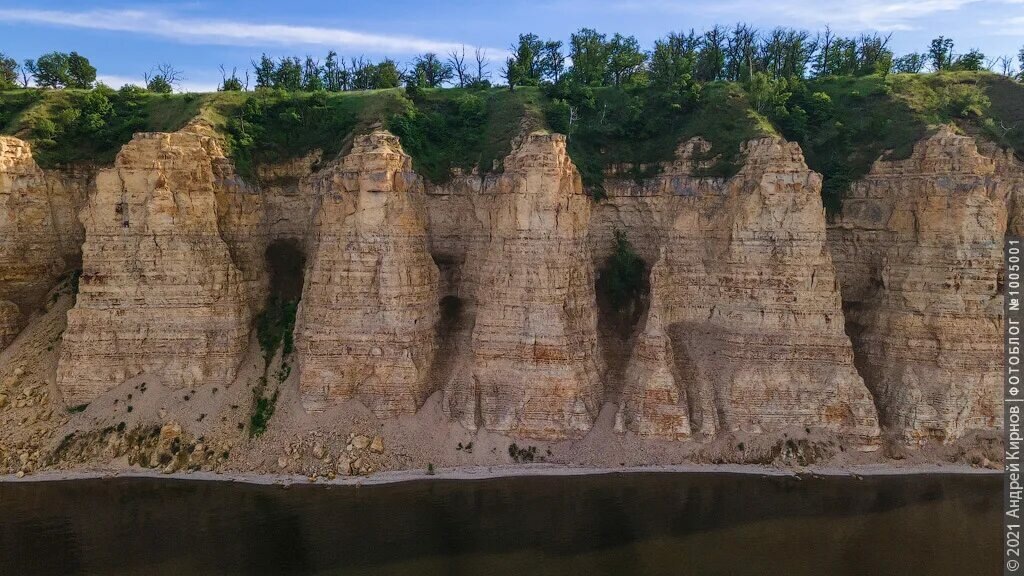 Фото https://avatars.mds.yandex.net/get-entity_search/1327047/826761463/S600xU_2x