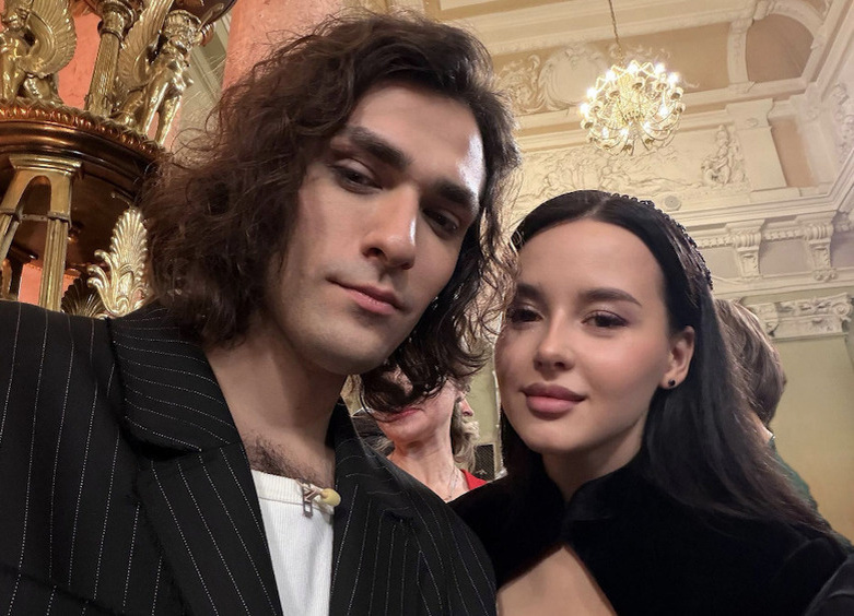     Олег Шепс с возлюбленной Полиной