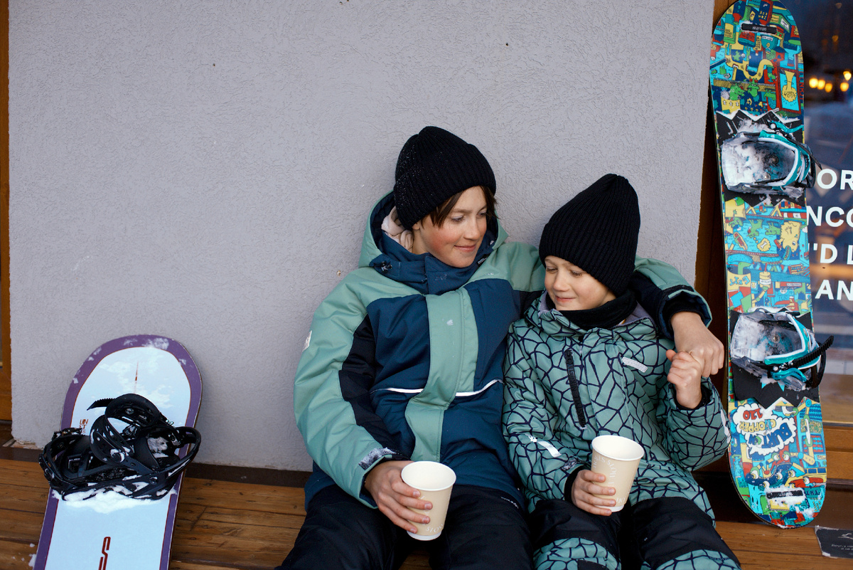 Костюмы и комбинезоны из мембраны