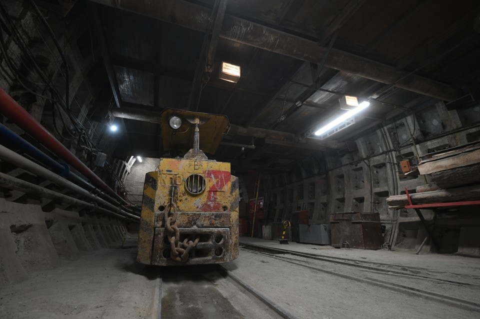    Сейчас на стройке задействованы пять проходческих щитов. Алексей БУЛАТОВ