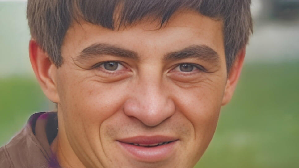 С 1947 года Габдрахман Кадыров жил в Уфе. В 18 лет он поступил в мотоциклетную секцию. На фото — 1968 год, Великобритания.📷Фото: Личный архив Габдрахмана Кадырова