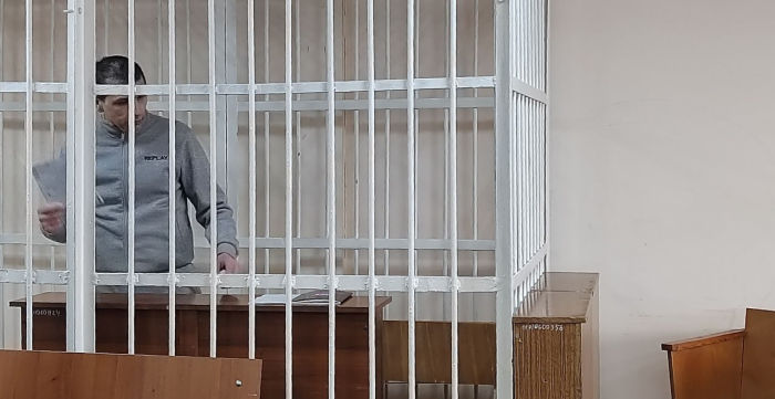 Похоже, что гражданин уже свыкся с ролью обвиняемого / Фото: прокуратура Забайкальского края