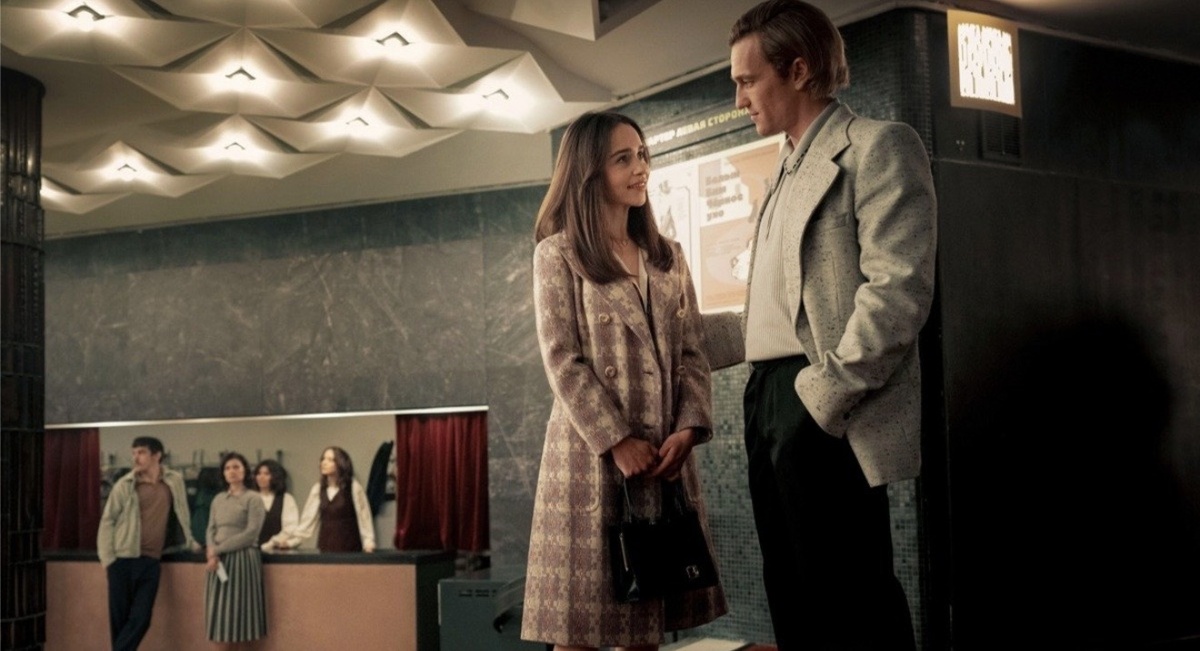 Бей и агент КГБ Андрей Васильев. Кадр из фильма