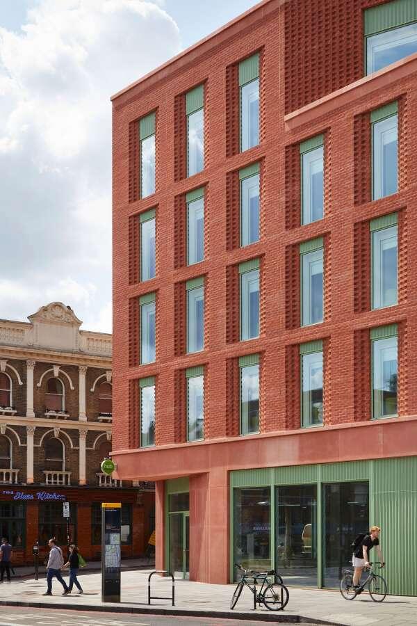 Фото: Jack Hobhouse.