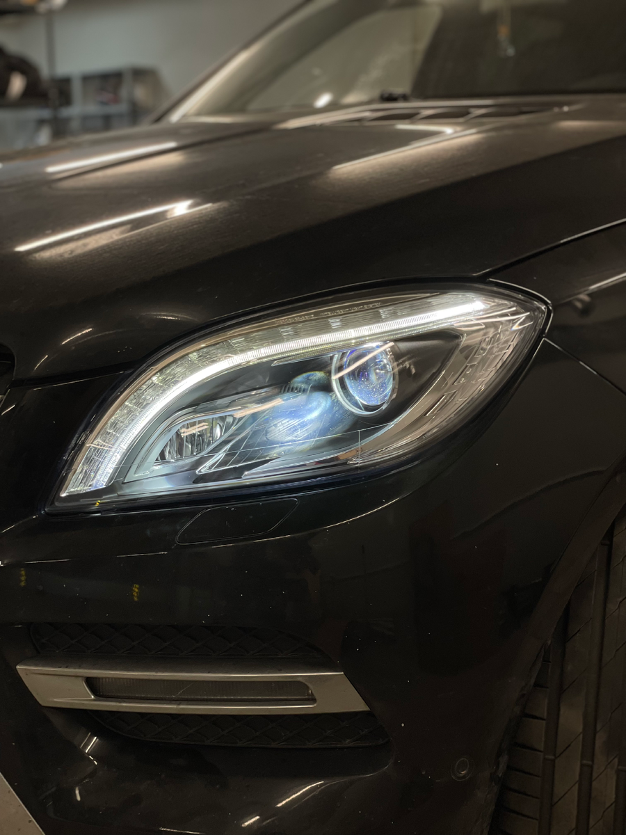 Восстановленное стекло фар + замена модулей на Bi-LED