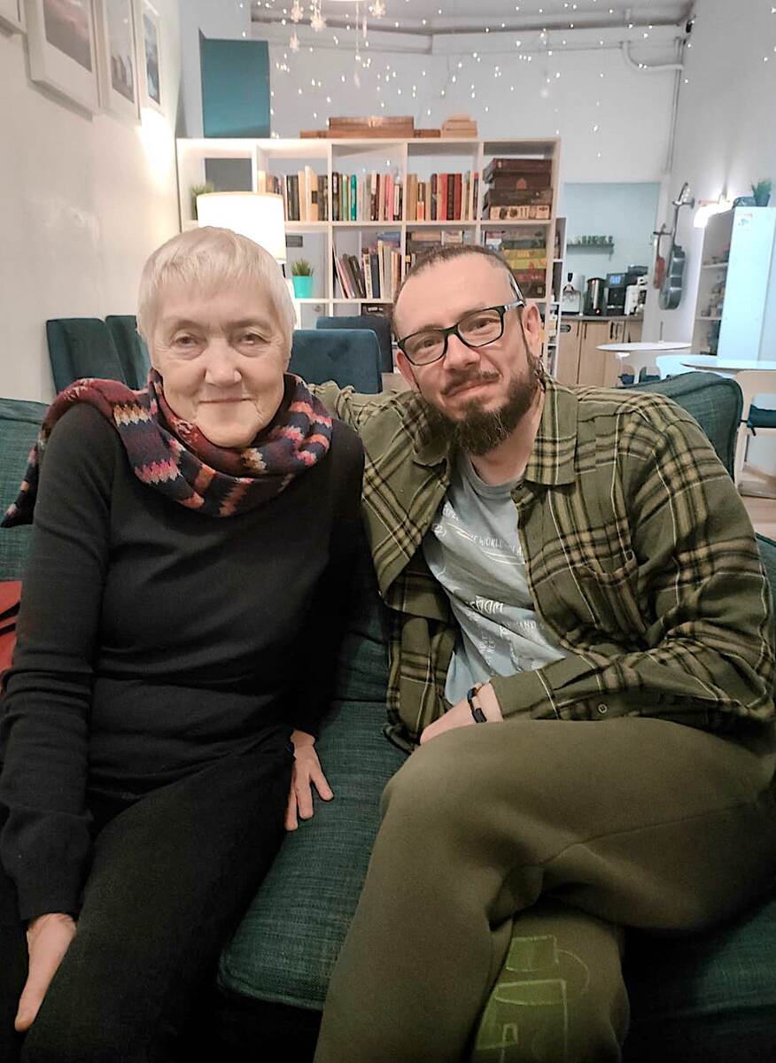 Год назад Кирилл показывал мне свою графику...