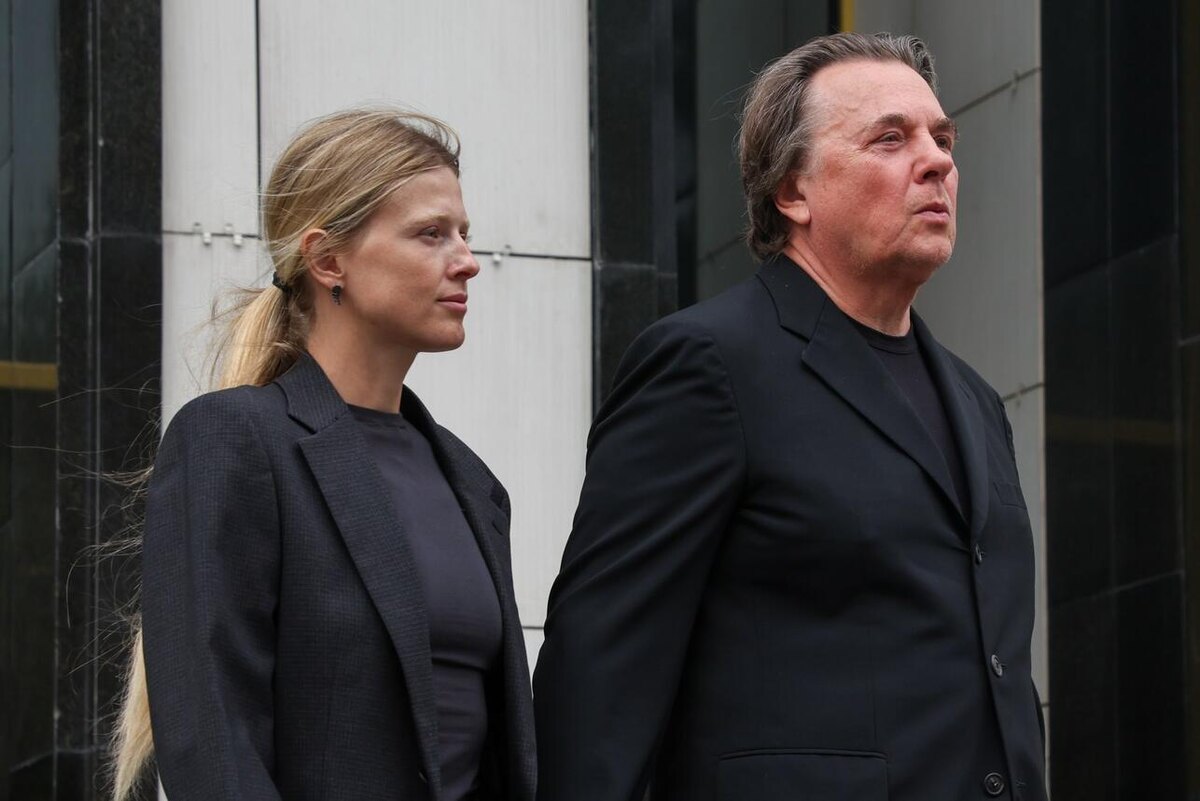    Константин Эрнст с женой Софьей Belkin Alexey/news.ru/Global Look Press