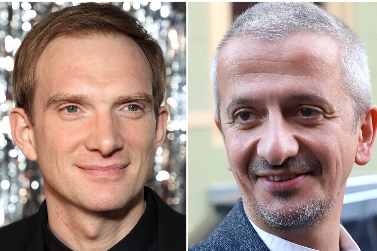     «Предателя не слушаете?»: эмигрировавший в США Андрей Бурковский вмешался в скандал между мхатовцами и Богомоловым