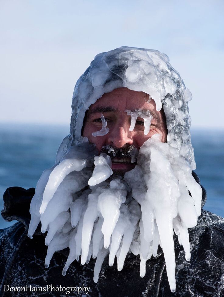 Чуть в льдинку не превратилась🥺