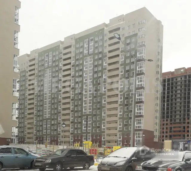 г.Омск микрорайон «Кузьминки», ул.Взлетная 13/1