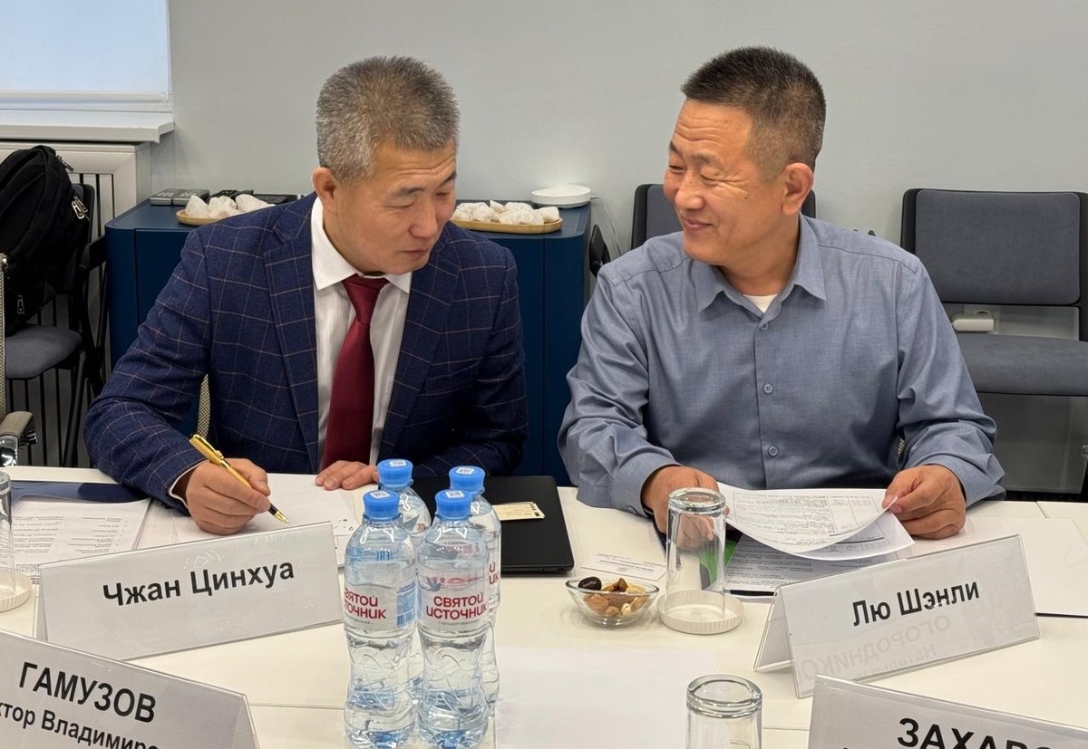    Югра обсудила с китайскими партнерами проекты в переработке кварца и нефти