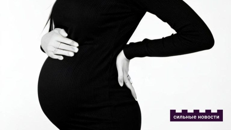 Гомельчанка стала суррогатной мамой, чтобы обеспечить родного ребенка, а бывший муж отсудил большую часть суммы