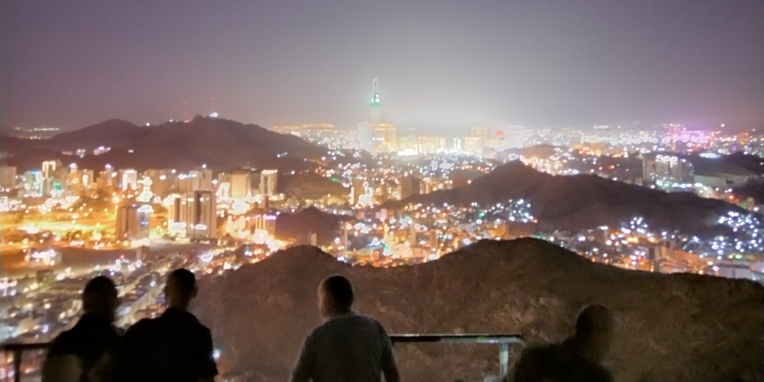 27. Рамадан (Рамазан) - священный месяц.