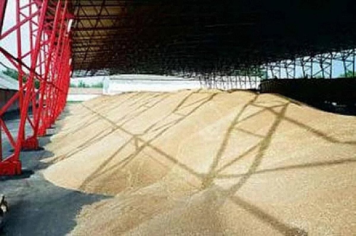    В Тверской области мужчина отстоял свое право на зерновой склад