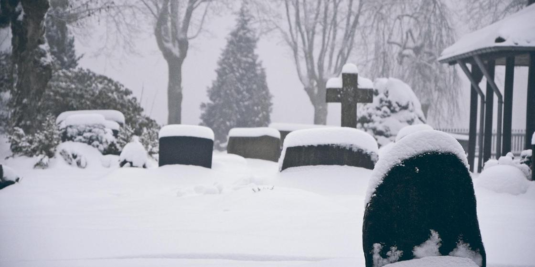 Слышат ли нас умершие родственники?