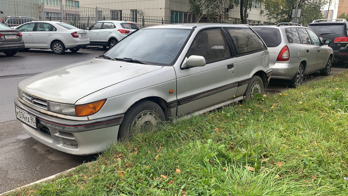 Никто его не замечал, стоял пылился и гнил, но попался мне на глаза и стал проектом