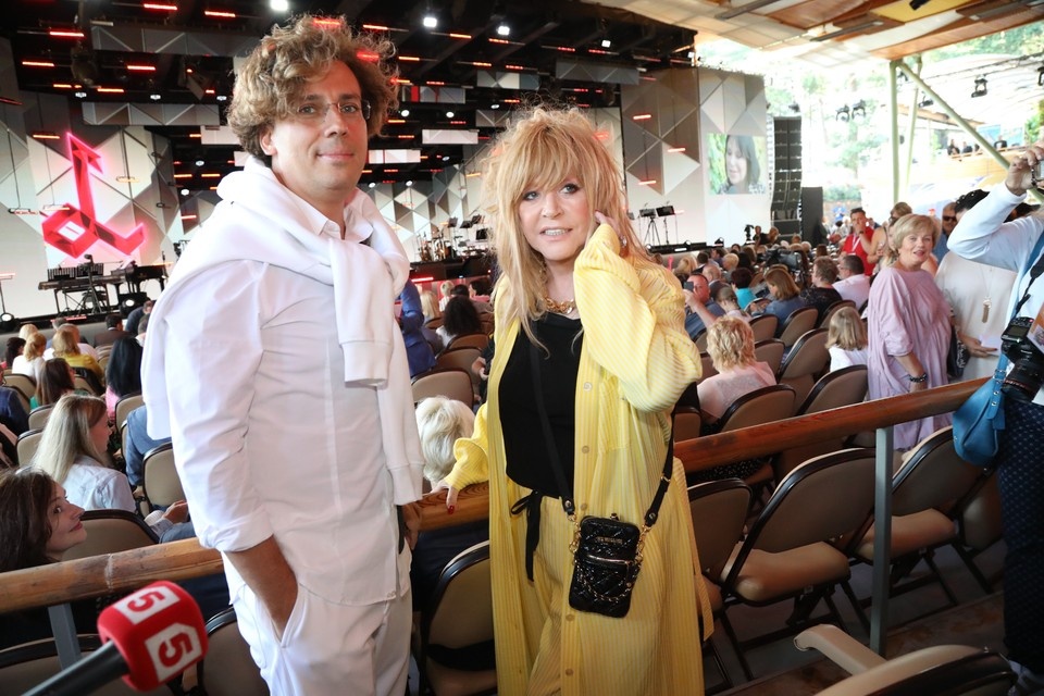    Алла Пугачева с мужем Лариса КУДРЯВЦЕВА/ЭГ