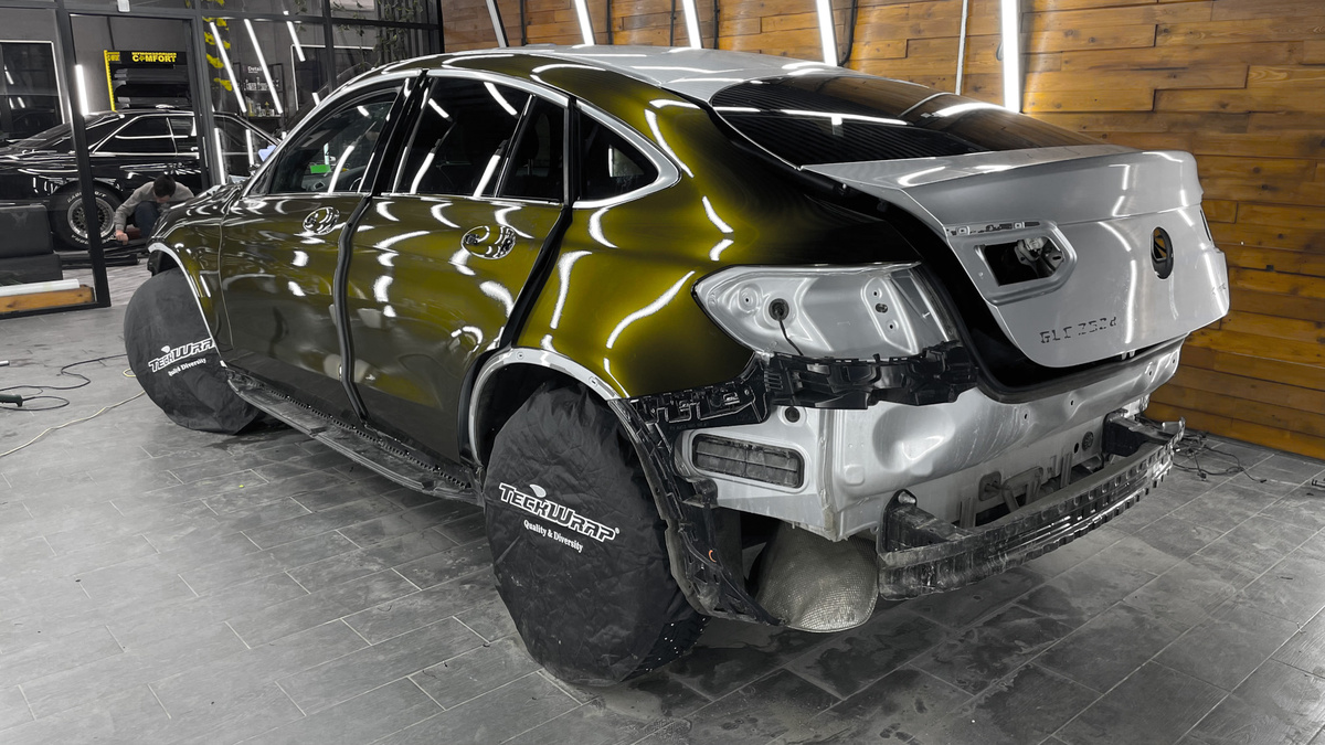 Оклейка пленкой авто