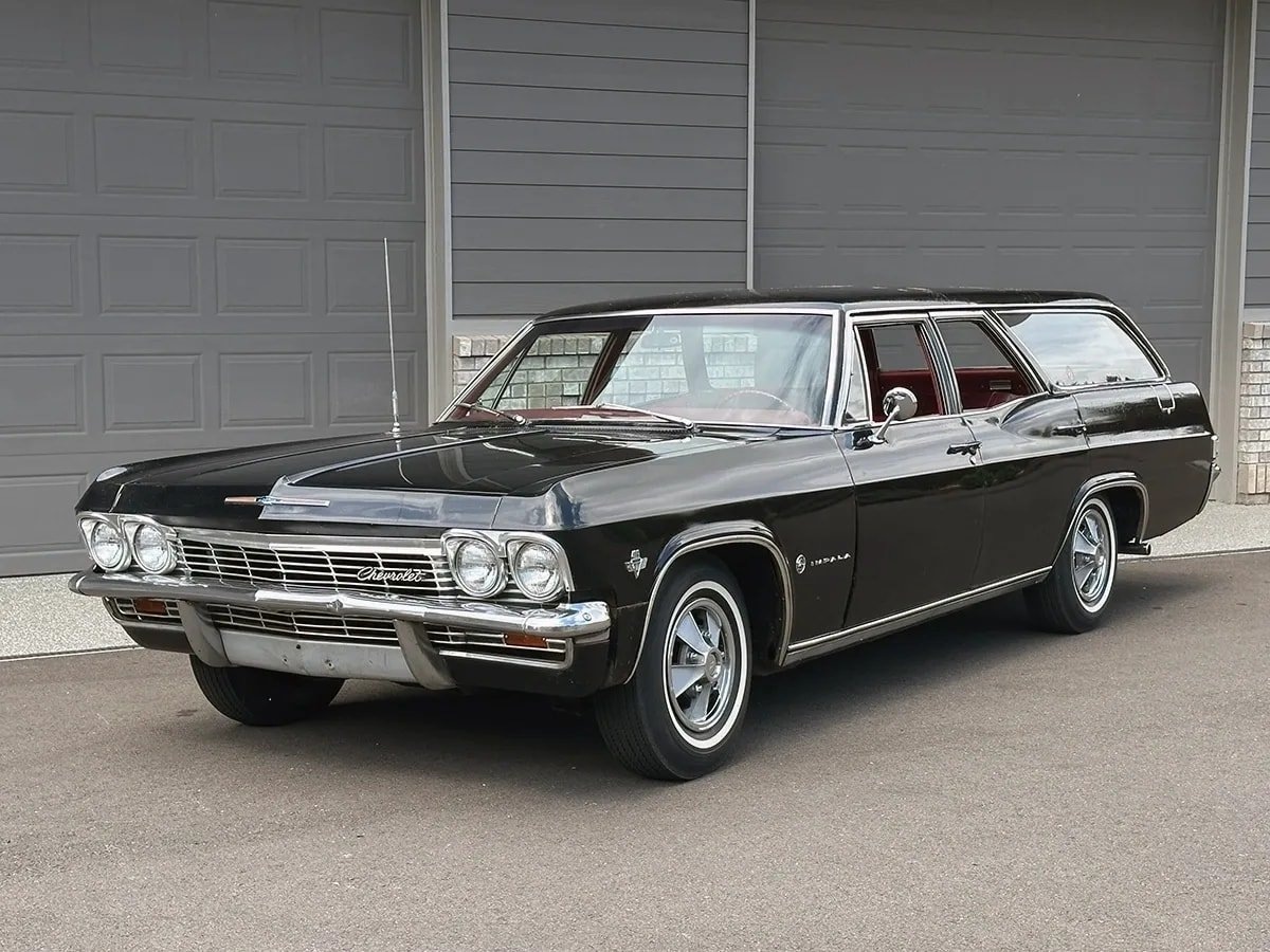    Всего 82 универсала Impala получили 409-й мотор под капотом