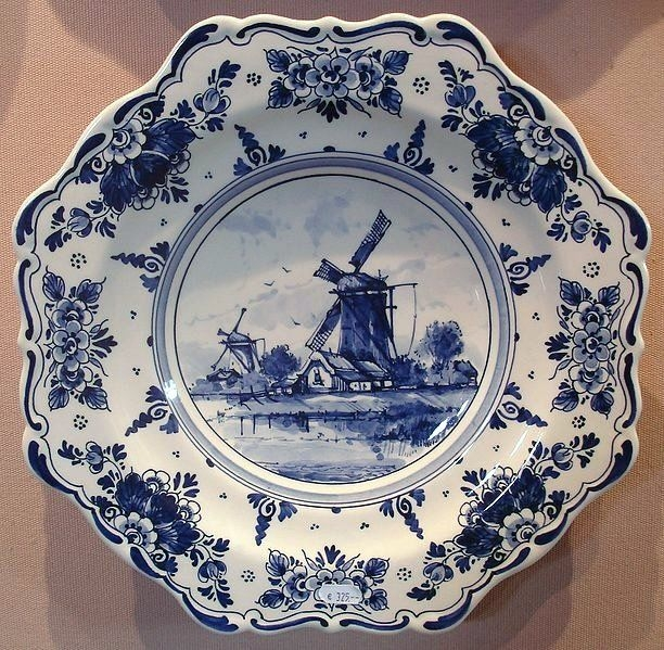 Делфтский фарфор