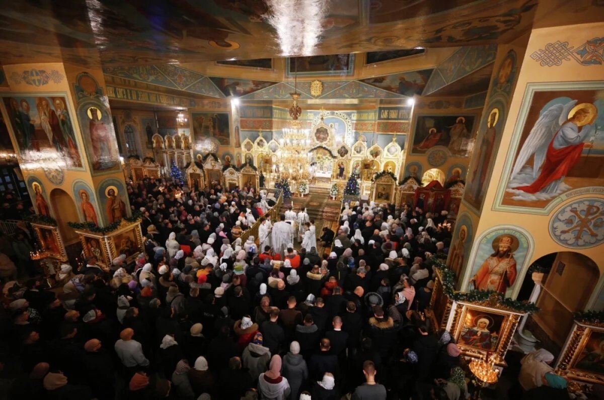    Служба преподобного Павла Фивейского и Иоанна Кущника шестеричная, совершается вместе со службой Октоиха.